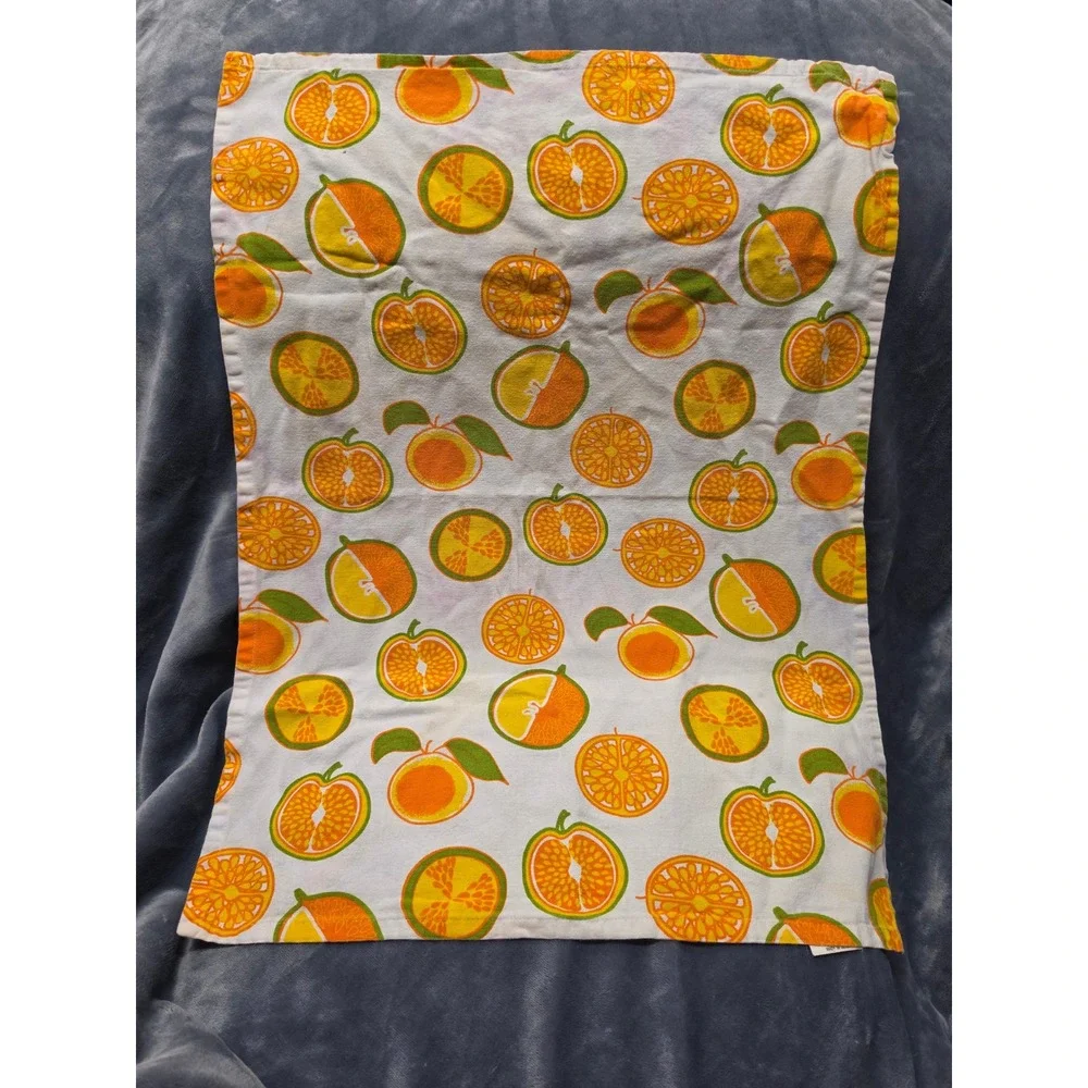 Crate & Barrel Citrus Slice Dish Towel Orange Yellow Fruit Print Cotton 20x30